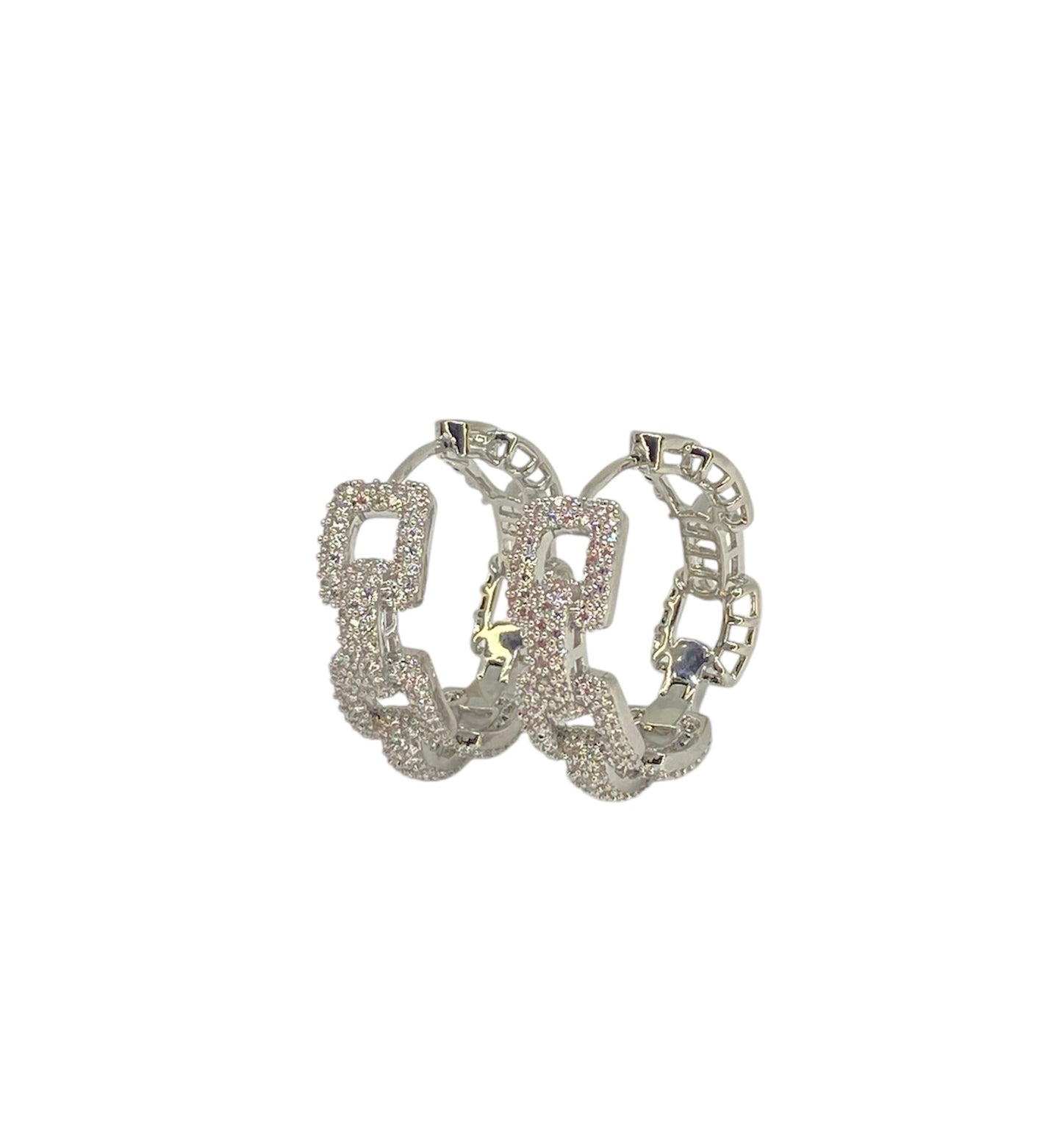 SOPHIA HOOPS